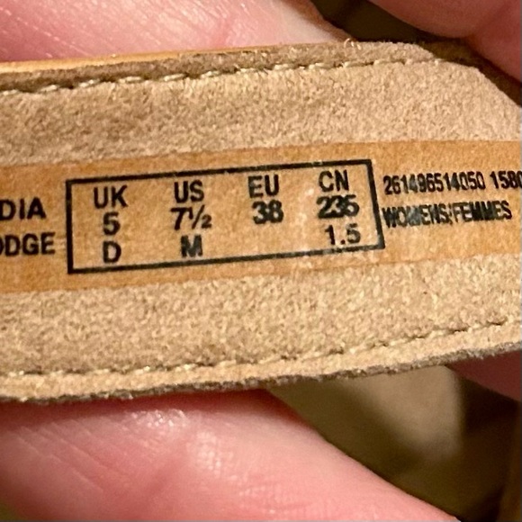 Clarks Unstructured Adjustable Strap Strap Wedge Sandals. Size 7 1/2 - Picture 10 of 11